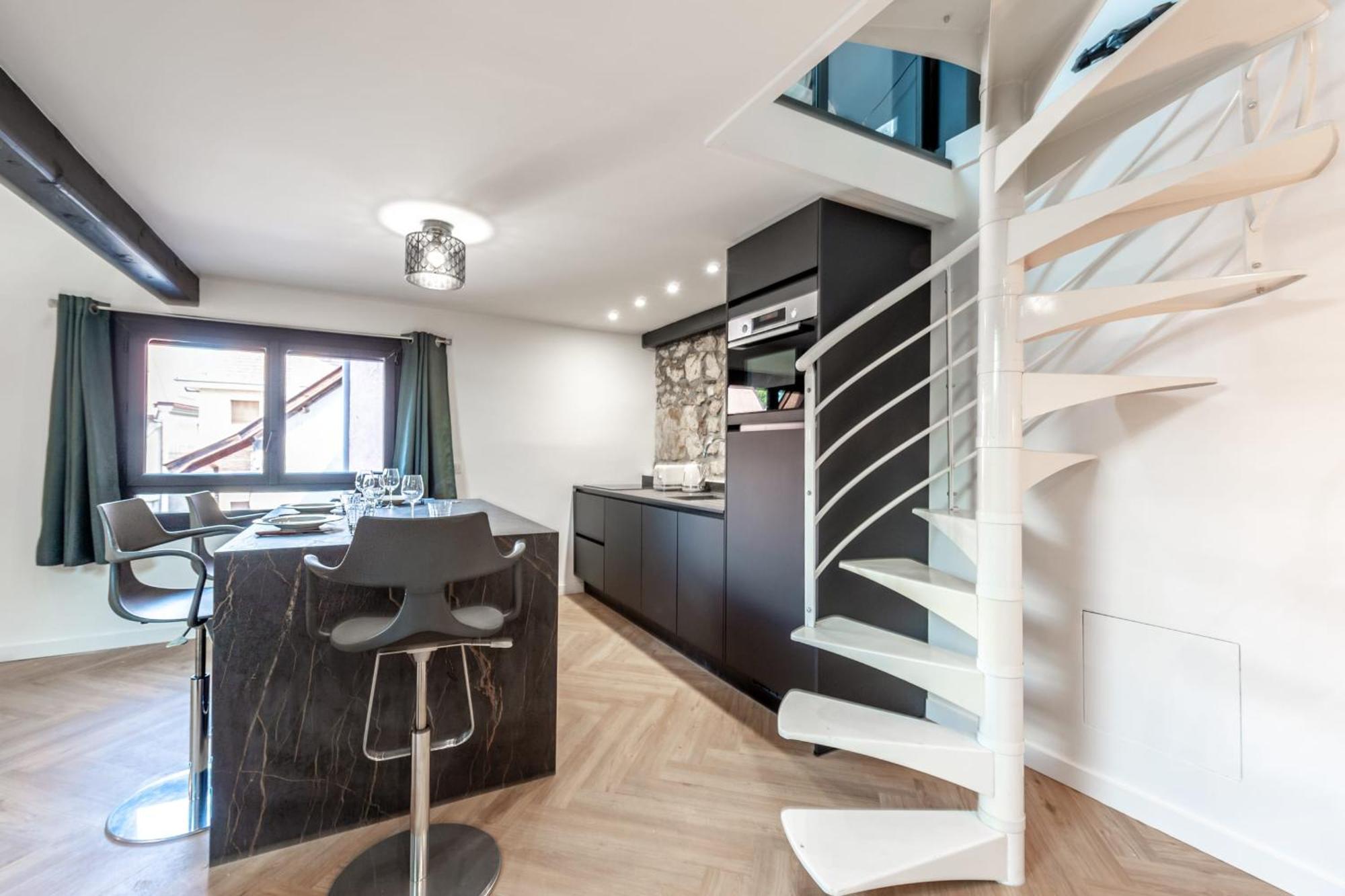 Matterhorn Apartment Annecy Bagian luar foto