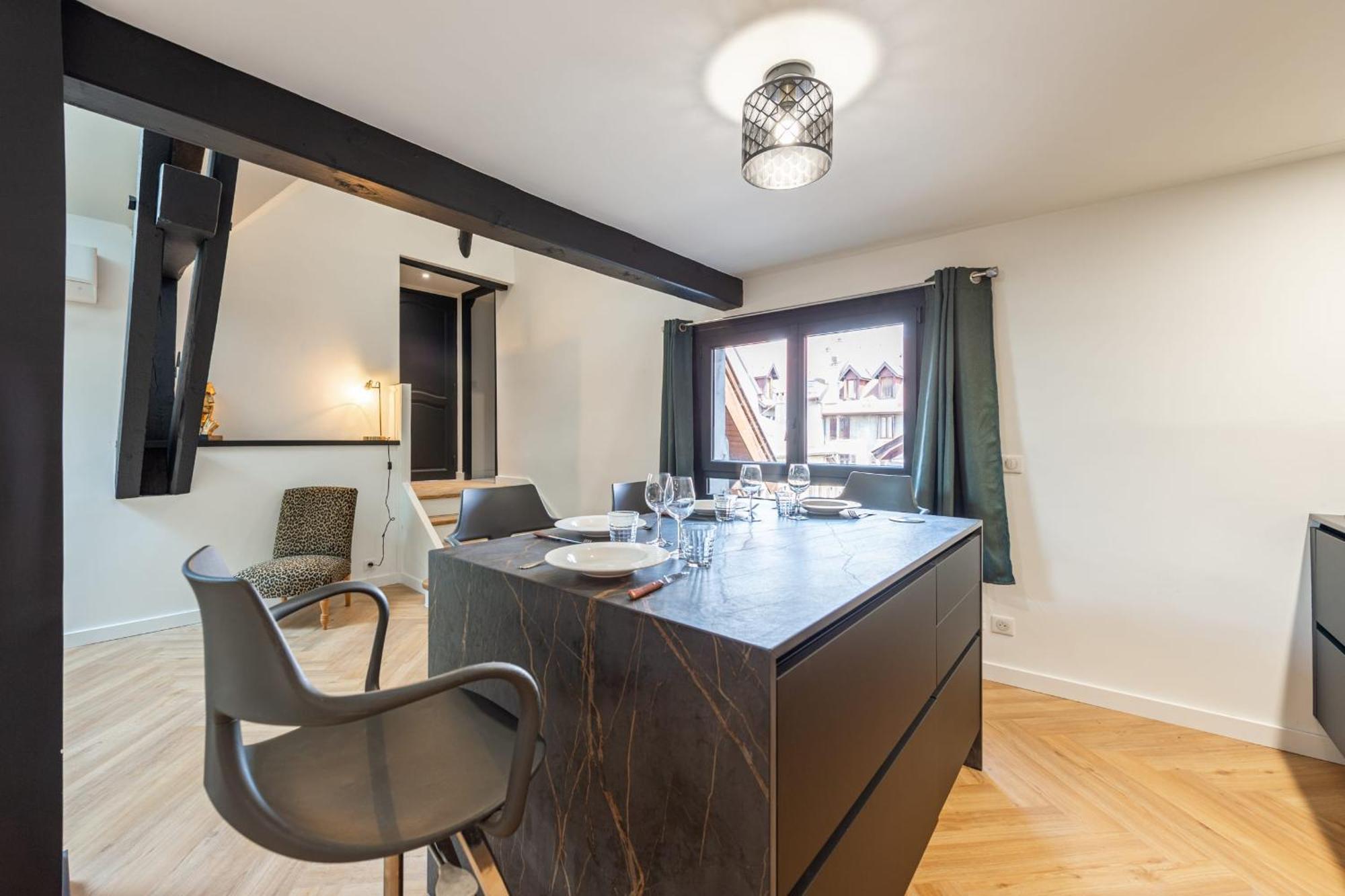 Matterhorn Apartment Annecy Bagian luar foto