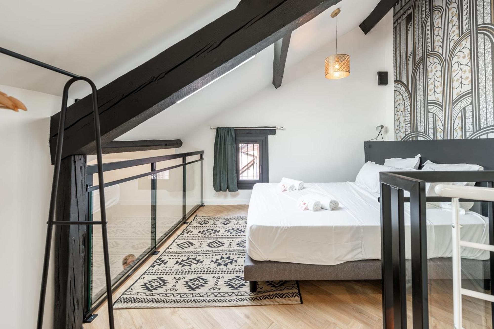Matterhorn Apartment Annecy Bagian luar foto